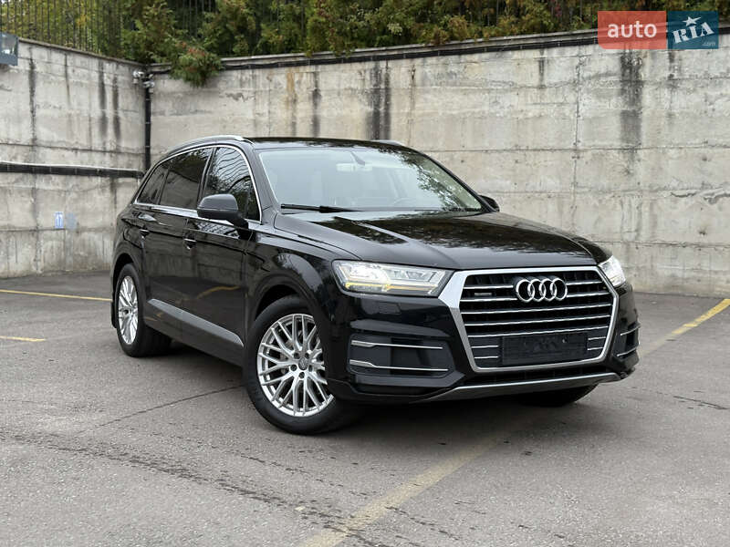 Внедорожник / Кроссовер Audi Q7 2015 в Ровно фото 3 Внедорожник / Кроссовер Audi Q7 2015 в Ровно