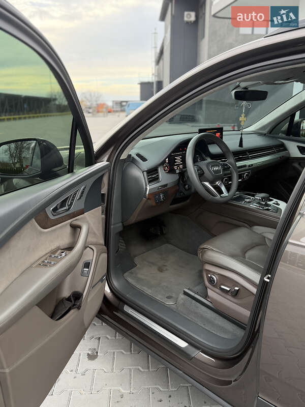 Позашляховик / Кросовер Audi Q7 2016 в Одесі фото 20 Позашляховик / Кросовер Audi Q7 2016 в Одесі