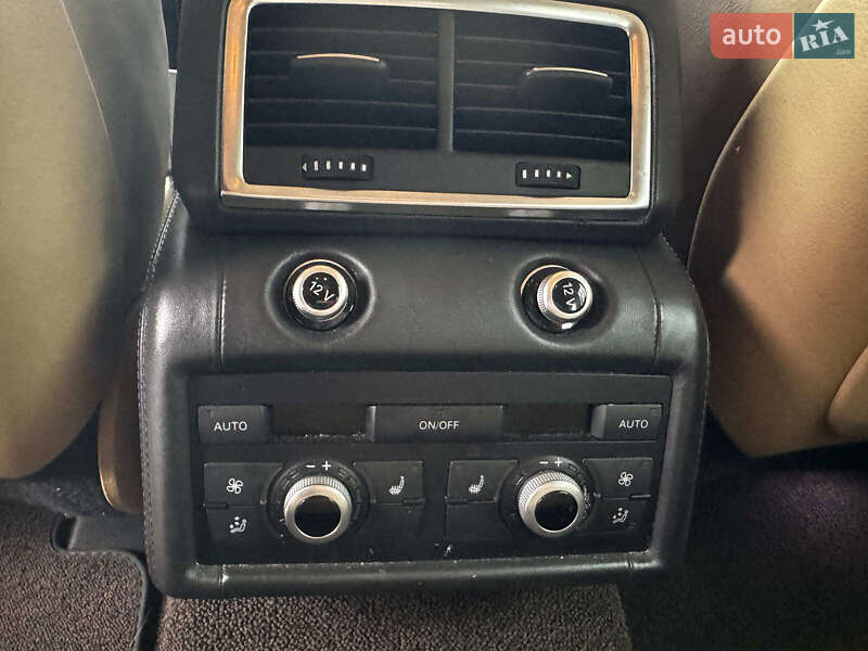 Позашляховик / Кросовер Audi Q7 2013 в Києві фото 38 Позашляховик / Кросовер Audi Q7 2013 в Києві