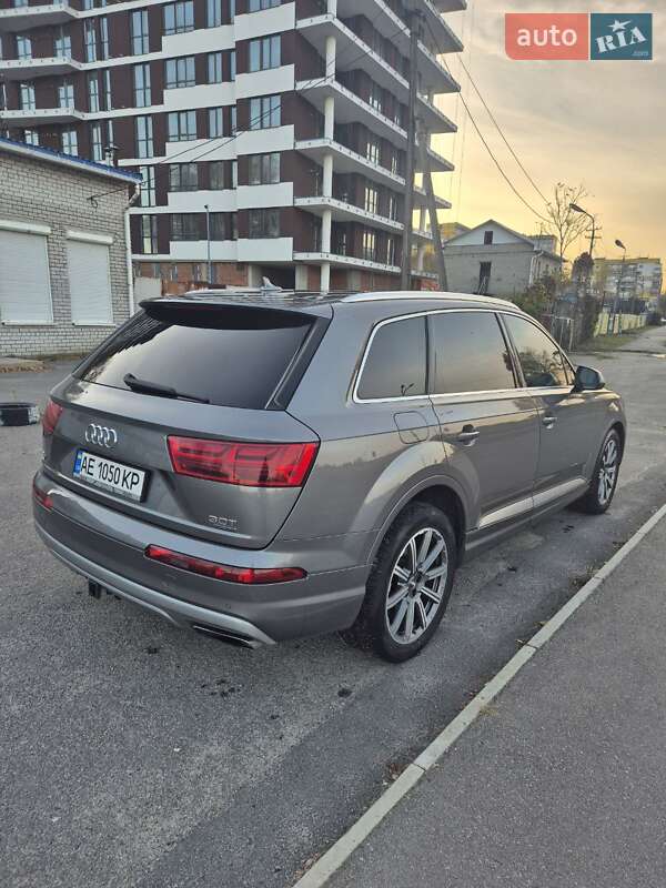 Позашляховик / Кросовер Audi Q7 2017 в Дніпрі фото 4 Позашляховик / Кросовер Audi Q7 2017 в Дніпрі
