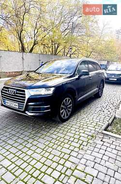 Внедорожник / Кроссовер Audi Q7 2018 в Киеве