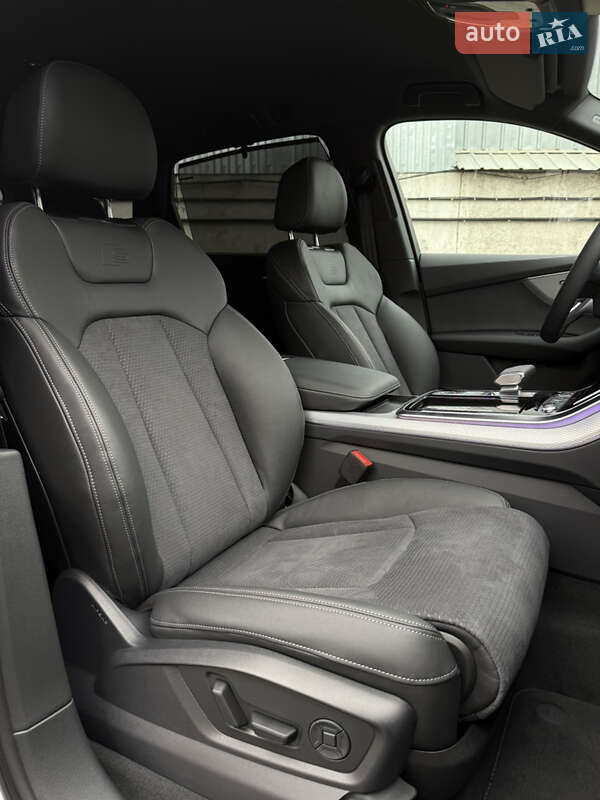 Позашляховик / Кросовер Audi Q7 2025 в Києві фото 32 Позашляховик / Кросовер Audi Q7 2025 в Києві