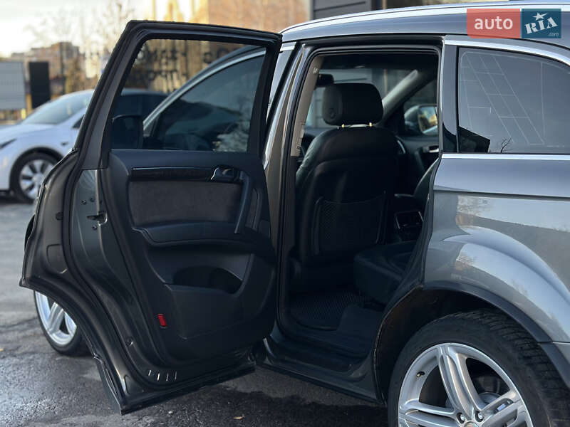 Внедорожник / Кроссовер Audi Q7 2014 в Шептицькому