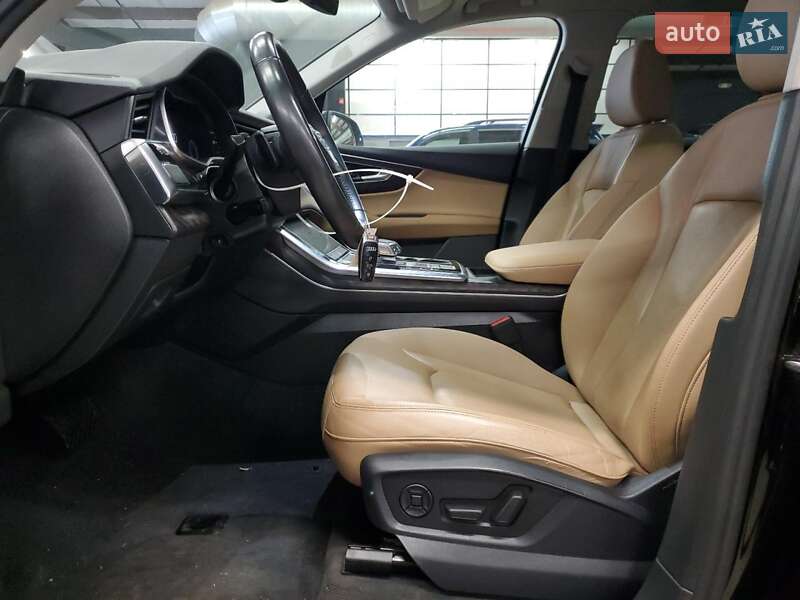 Внедорожник / Кроссовер Audi Q7 2020 в Львове