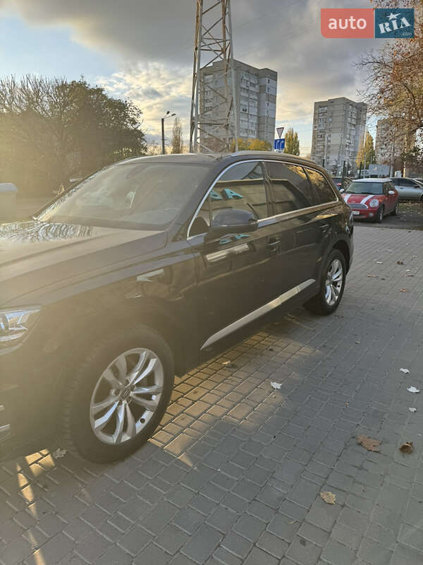 Позашляховик / Кросовер Audi Q7 2019 в Одесі фото 2 Позашляховик / Кросовер Audi Q7 2019 в Одесі