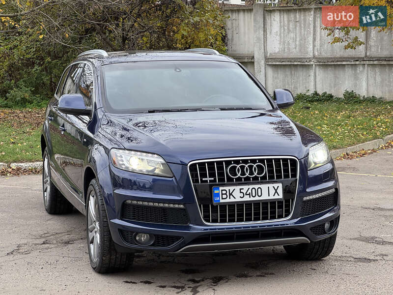 Внедорожник / Кроссовер Audi Q7 2010 в Ровно