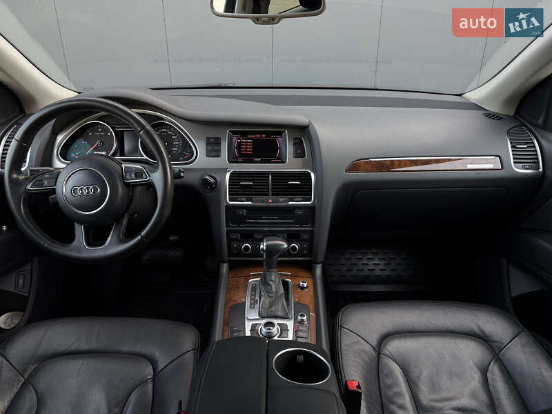 Позашляховик / Кросовер Audi Q7 2013 в Хмельницькому