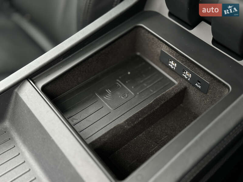 Внедорожник / Кроссовер Audi Q7 2017 в Дрогобыче