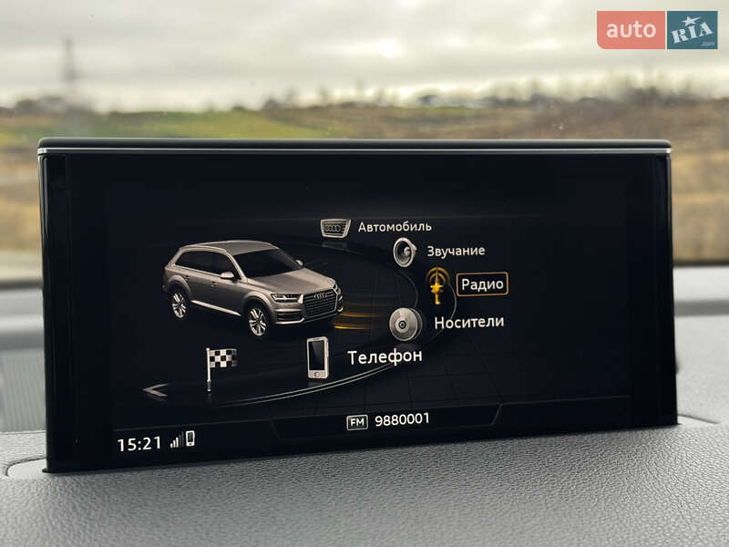 Внедорожник / Кроссовер Audi Q7 2017 в Дрогобыче