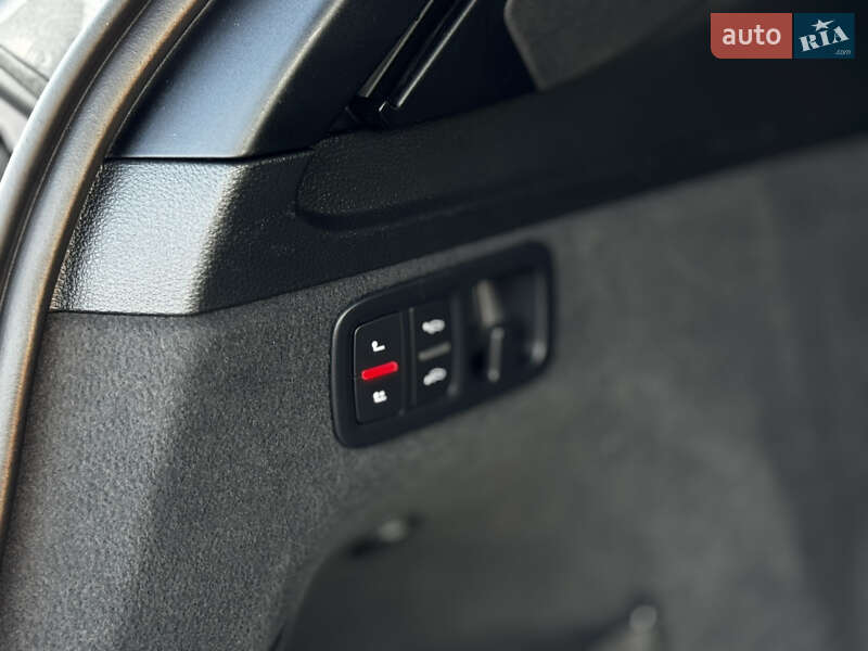 Внедорожник / Кроссовер Audi Q7 2017 в Дрогобыче