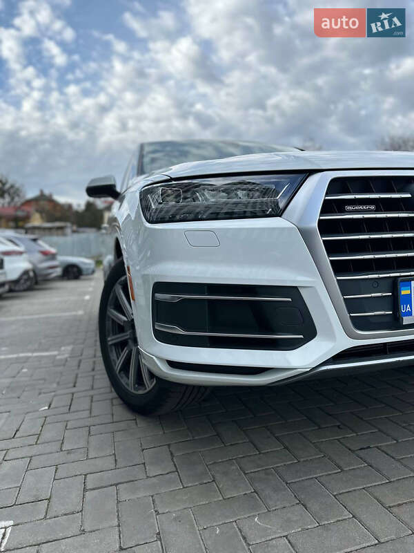 Позашляховик / Кросовер Audi Q7 2019 в Львові фото 8 Позашляховик / Кросовер Audi Q7 2019 в Львові
