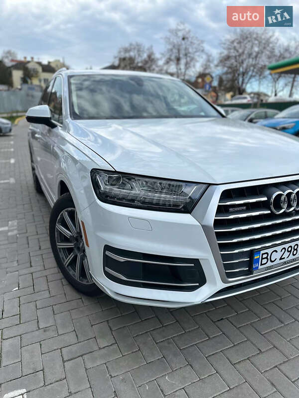 Позашляховик / Кросовер Audi Q7 2019 в Львові фото 27 Позашляховик / Кросовер Audi Q7 2019 в Львові