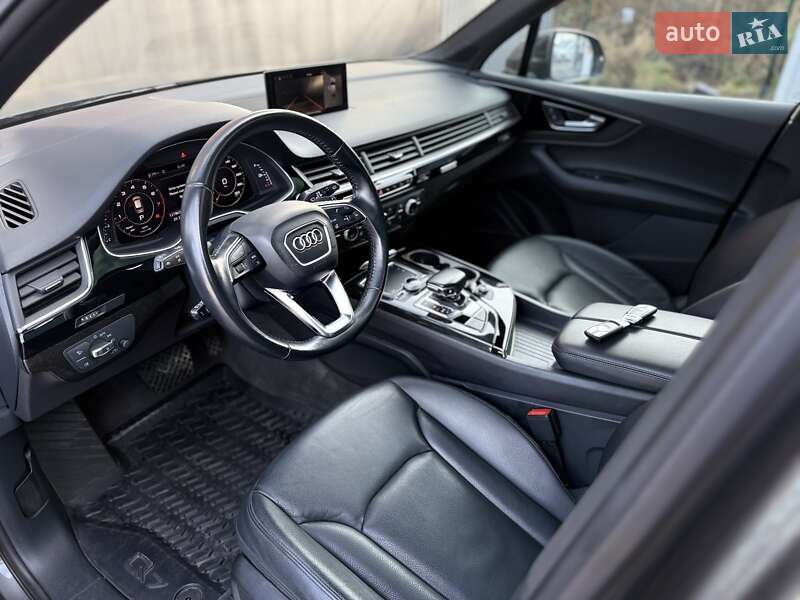 Внедорожник / Кроссовер Audi Q7 2019 в Львове фото 62 Внедорожник / Кроссовер Audi Q7 2019 в Львове