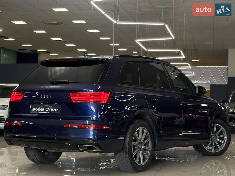 Внедорожник / Кроссовер Audi Q7 2019 в Николаеве