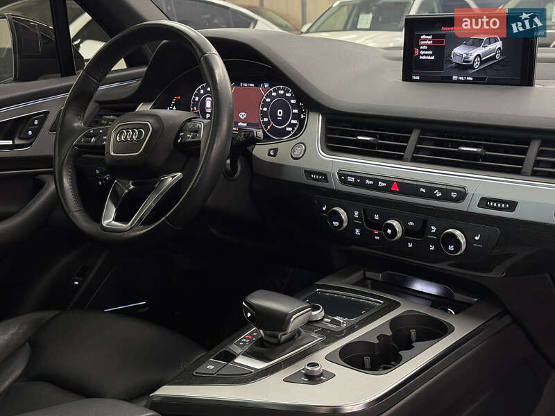 Внедорожник / Кроссовер Audi Q7 2019 в Николаеве