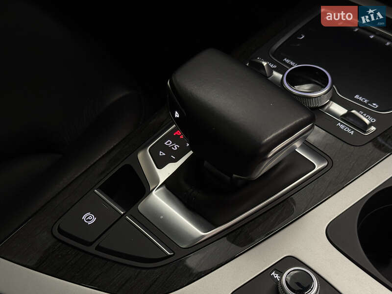 Внедорожник / Кроссовер Audi Q7 2019 в Николаеве