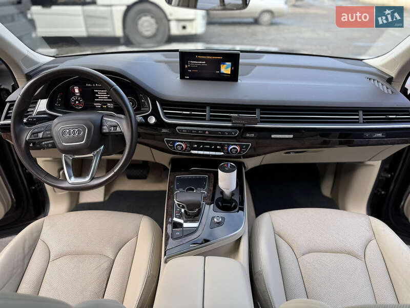 Позашляховик / Кросовер Audi Q7 2016 в Романіву фото 16 Позашляховик / Кросовер Audi Q7 2016 в Романіву