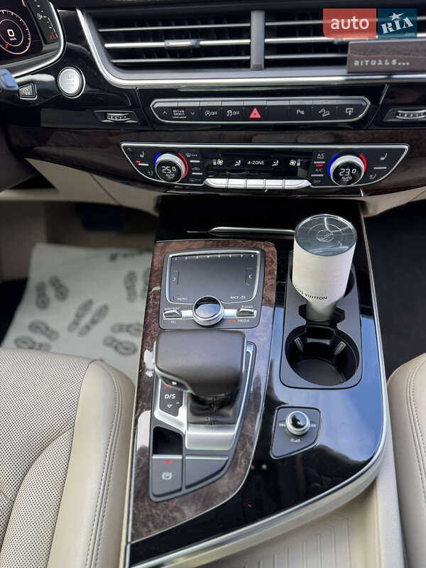 Позашляховик / Кросовер Audi Q7 2016 в Романіву фото 20 Позашляховик / Кросовер Audi Q7 2016 в Романіву