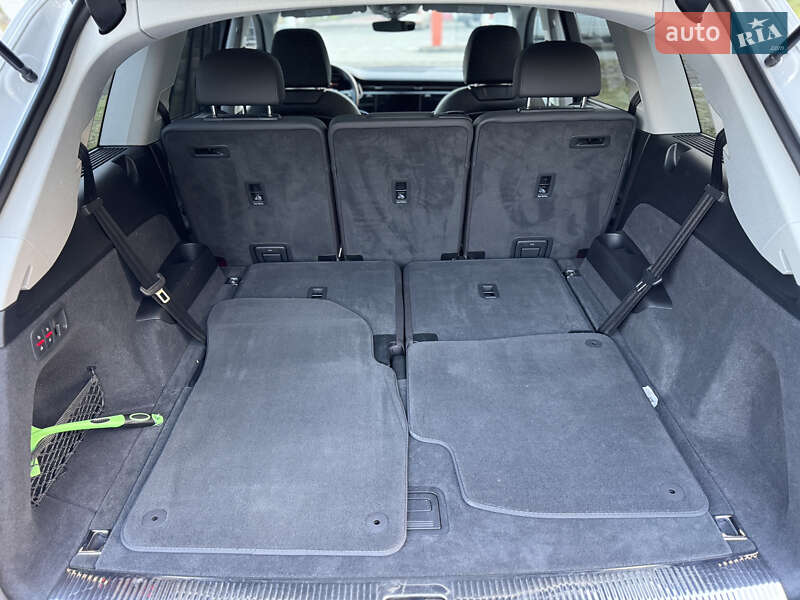 Внедорожник / Кроссовер Audi Q7 2020 в Львове фото 29 Внедорожник / Кроссовер Audi Q7 2020 в Львове