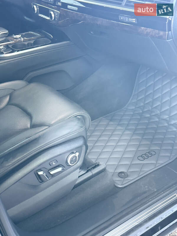 Позашляховик / Кросовер Audi Q7 2017 в Івано-Франківську фото 75 Позашляховик / Кросовер Audi Q7 2017 в Івано-Франківську