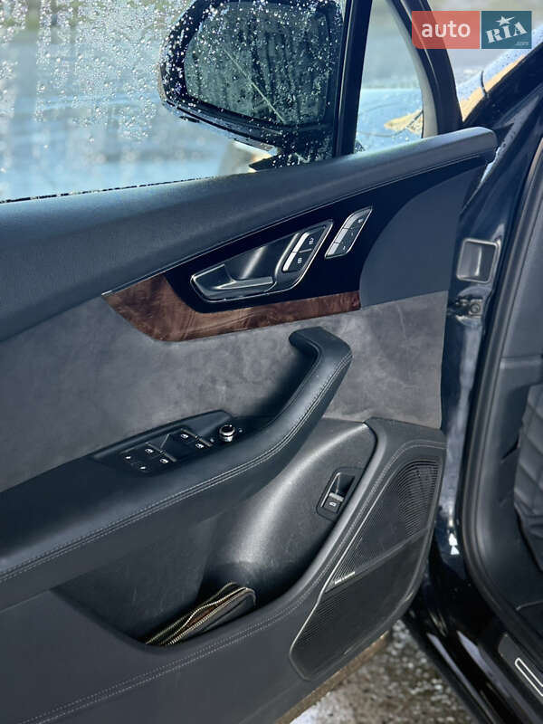 Позашляховик / Кросовер Audi Q7 2017 в Івано-Франківську фото 72 Позашляховик / Кросовер Audi Q7 2017 в Івано-Франківську