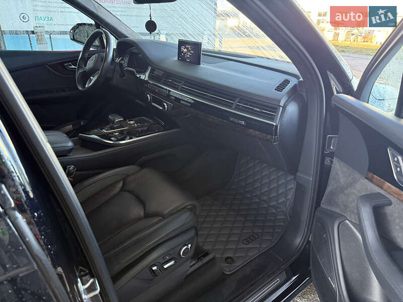 Позашляховик / Кросовер Audi Q7 2017 в Івано-Франківську фото 81 Позашляховик / Кросовер Audi Q7 2017 в Івано-Франківську