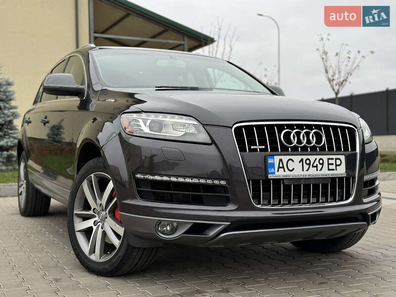 Внедорожник / Кроссовер Audi Q7 2011 в Луцке