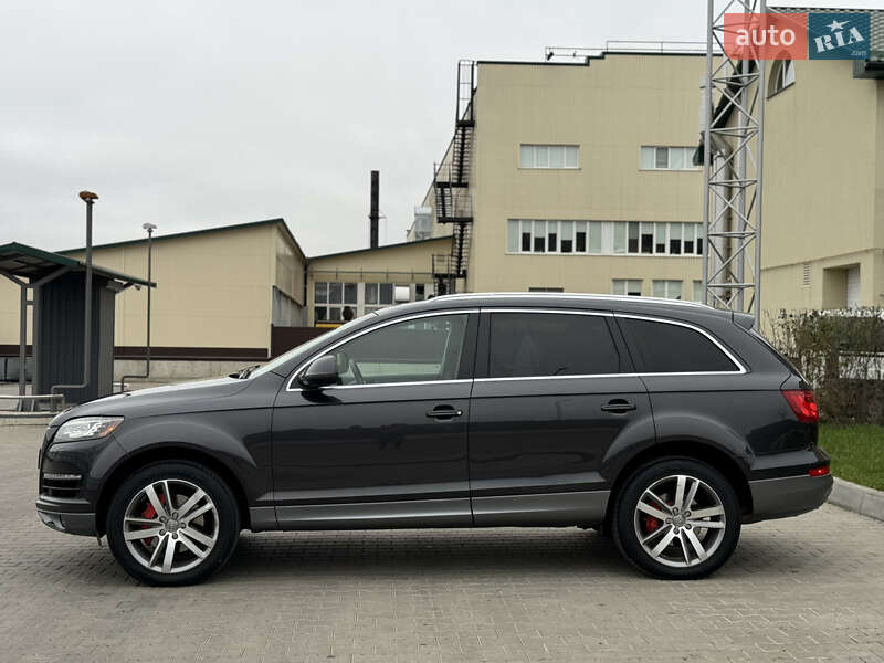 Внедорожник / Кроссовер Audi Q7 2011 в Луцке
