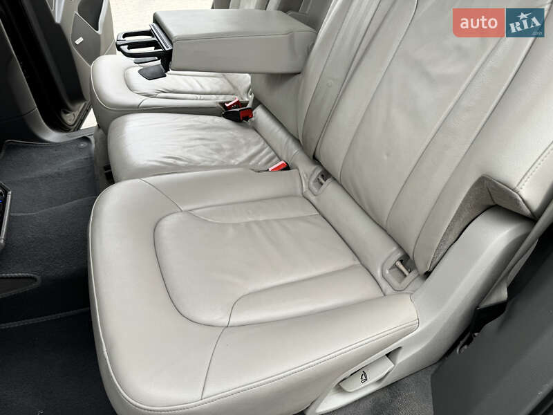 Внедорожник / Кроссовер Audi Q7 2011 в Луцке
