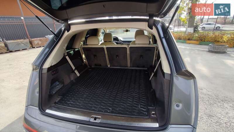 Позашляховик / Кросовер Audi Q7 2016 в Івано-Франківську фото 13 Позашляховик / Кросовер Audi Q7 2016 в Івано-Франківську