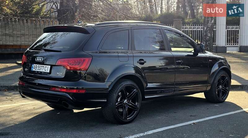 Позашляховик / Кросовер Audi Q7 2012 в Вінниці