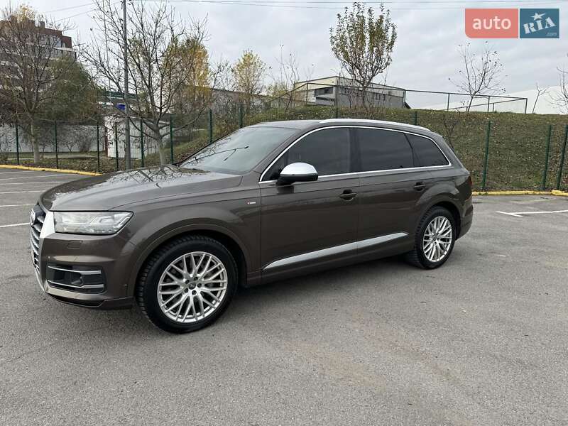 Внедорожник / Кроссовер Audi Q7 2017 в Ужгороде фото 3 Внедорожник / Кроссовер Audi Q7 2017 в Ужгороде