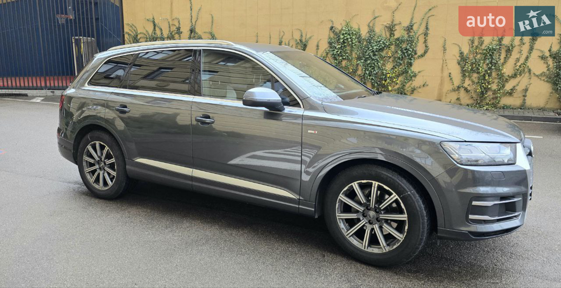 2017 Audi Q7 - мініатюра 18