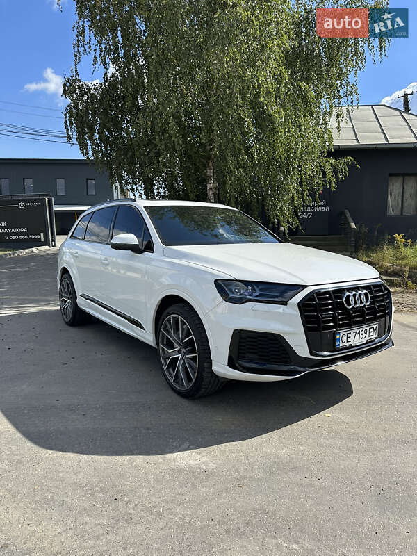 Внедорожник / Кроссовер Audi Q7 2019 в Черновцах