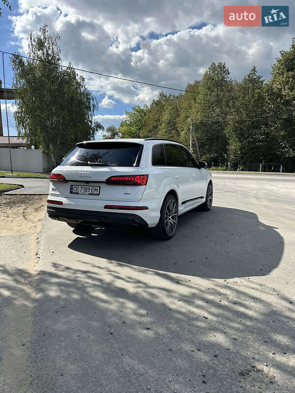 Внедорожник / Кроссовер Audi Q7 2019 в Черновцах