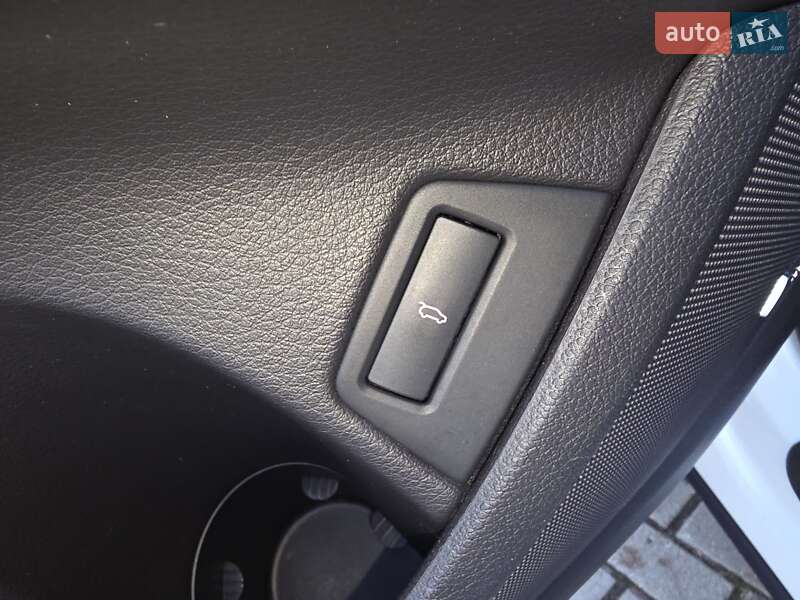 Внедорожник / Кроссовер Audi Q7 2015 в Коломые