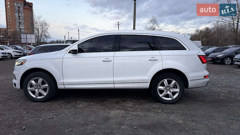 Внедорожник / Кроссовер Audi Q7 2015 в Полтаве