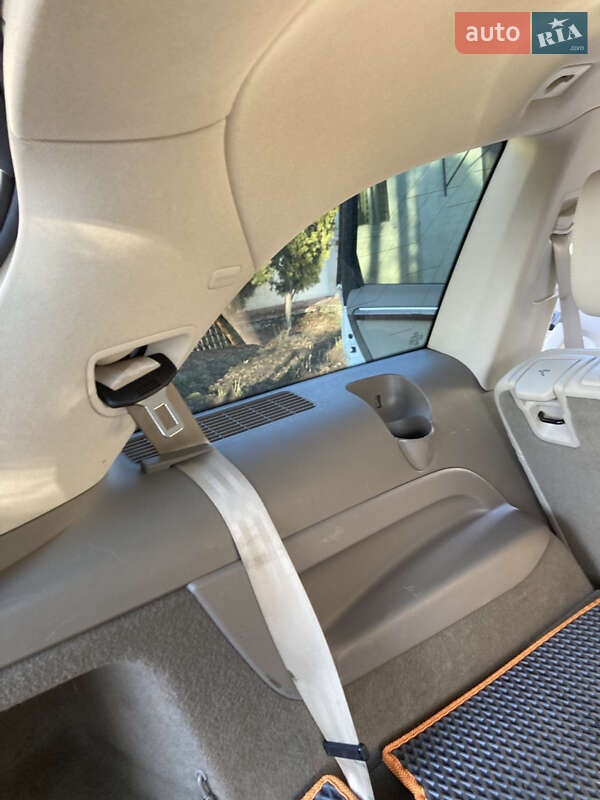 Внедорожник / Кроссовер Audi Q7 2010 в Умани