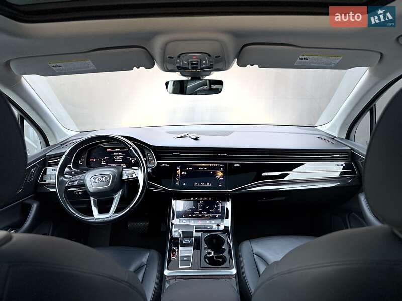 Позашляховик / Кросовер Audi Q7 2020 в Львові