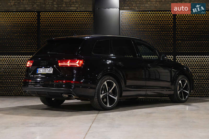 Внедорожник / Кроссовер Audi Q7 2016 в Луцке фото 7 Внедорожник / Кроссовер Audi Q7 2016 в Луцке
