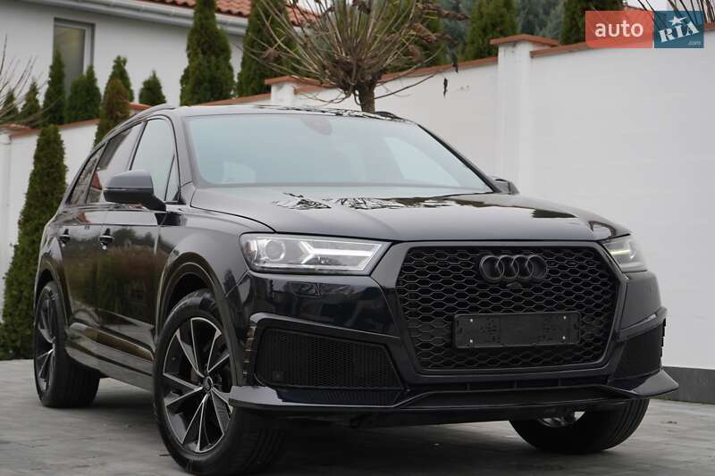 Внедорожник / Кроссовер Audi Q7 2017 в Одессе