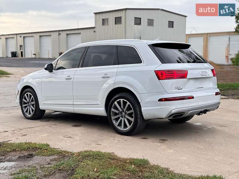 Внедорожник / Кроссовер Audi Q7 2019 в Хмельницком