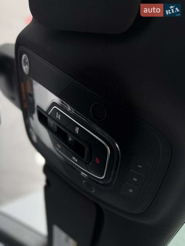 Позашляховик / Кросовер Audi Q7 2017 в Львові