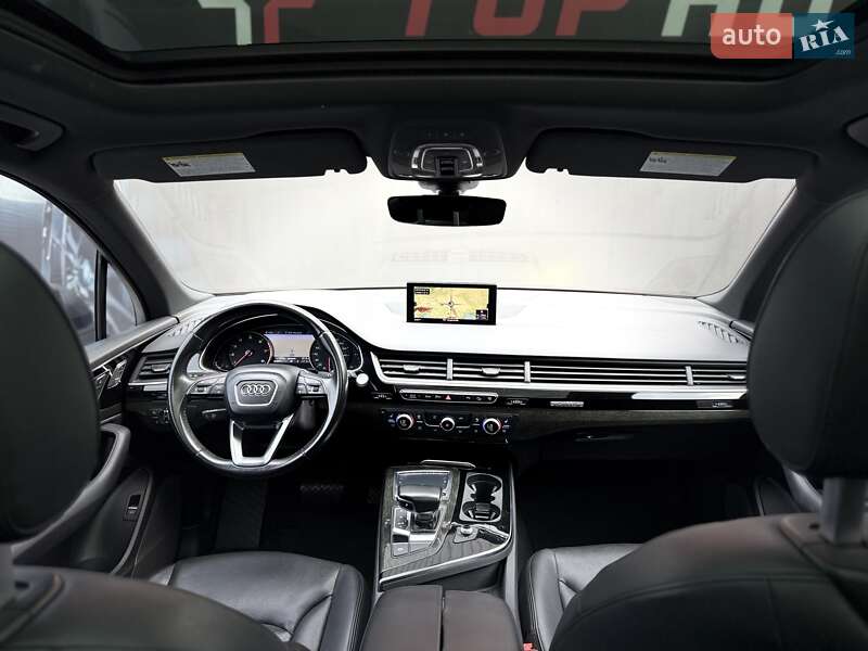 Позашляховик / Кросовер Audi Q7 2017 в Львові
