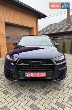 Внедорожник / Кроссовер Audi Q7 2019 в Ровно