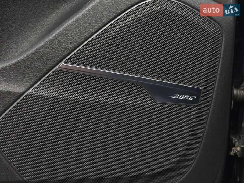 Внедорожник / Кроссовер Audi Q7 2016 в Киеве