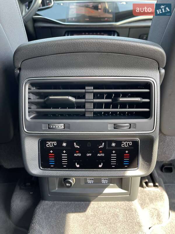 Внедорожник / Кроссовер Audi Q7 2019 в Львове