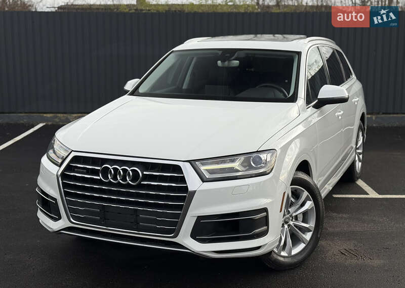 Позашляховик / Кросовер Audi Q7 2016 в Житомирі