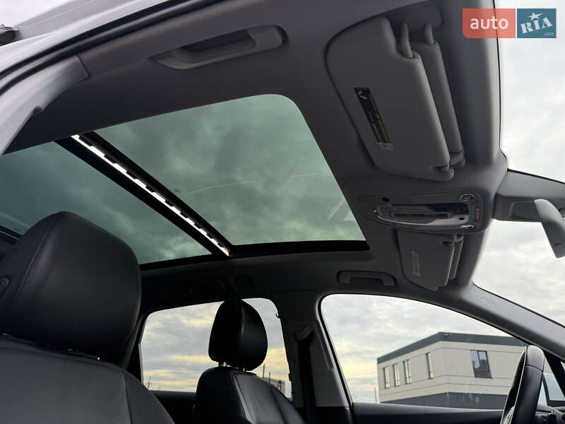 Позашляховик / Кросовер Audi Q7 2016 в Житомирі