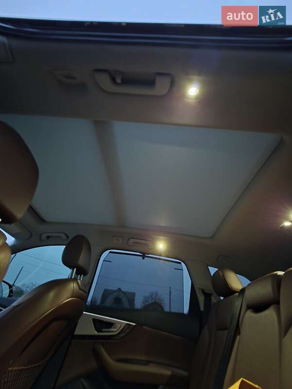 Внедорожник / Кроссовер Audi Q7 2017 в Белой Церкви